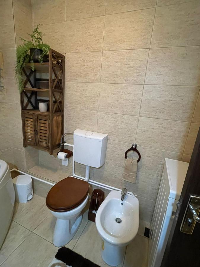 דירות אלבה לוליה Apartament Yannis מראה חיצוני תמונה