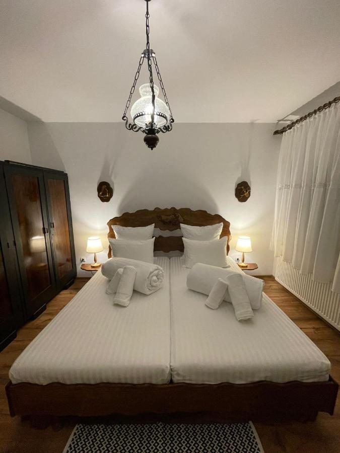דירות אלבה לוליה Apartament Yannis מראה חיצוני תמונה
